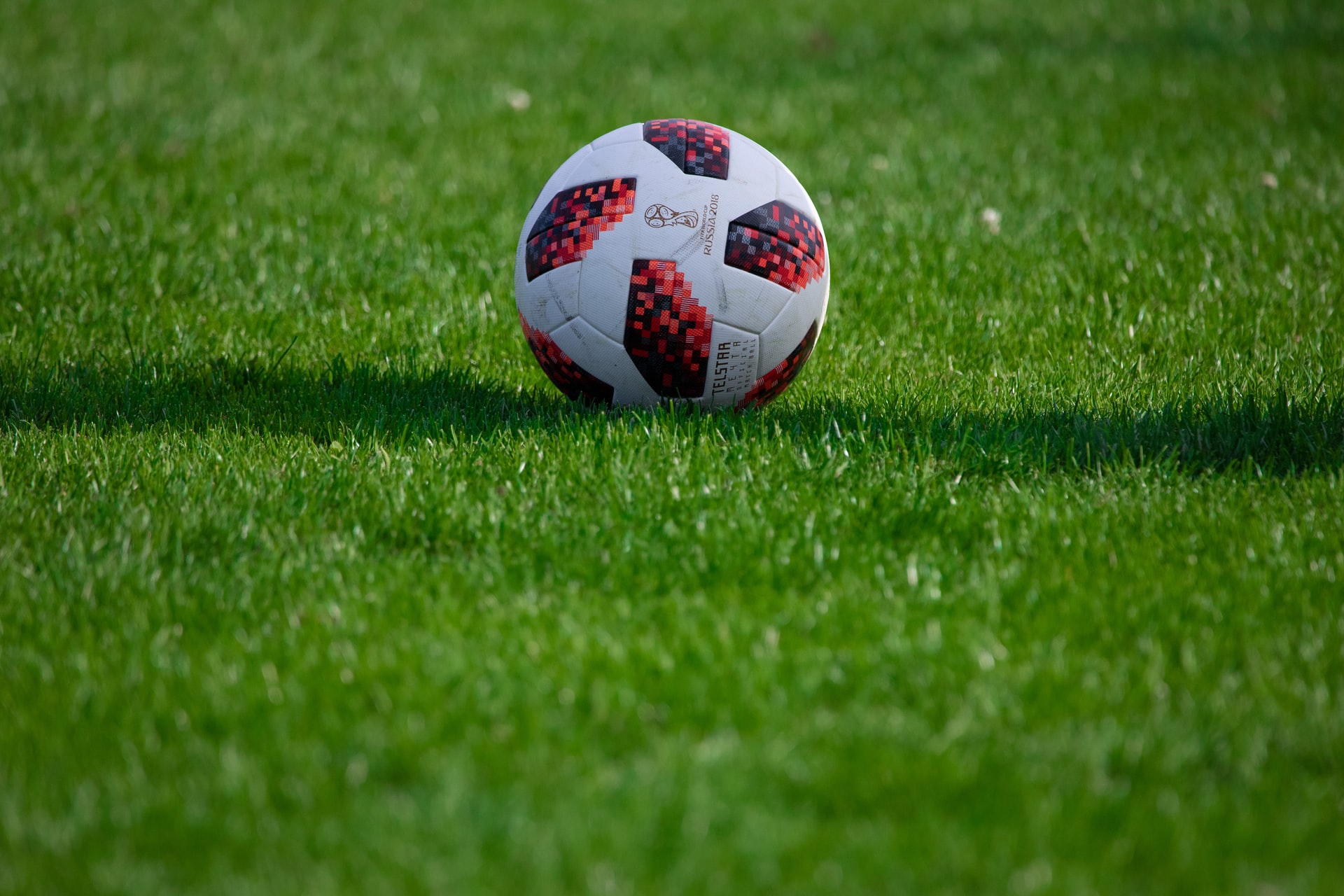 Gør græsplænen til fodboldbane med plænegødning